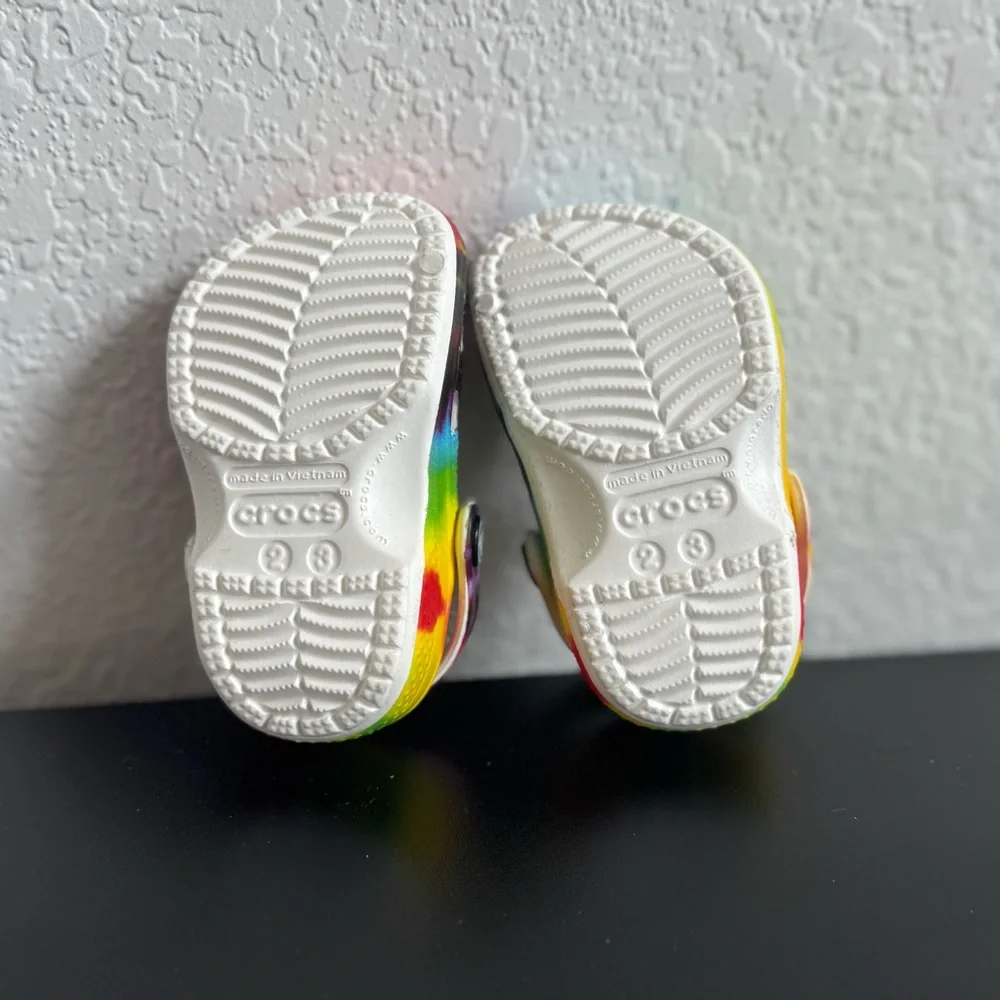 CROCS Kids Rainbow Tie-Dye Clogs with Green Charm